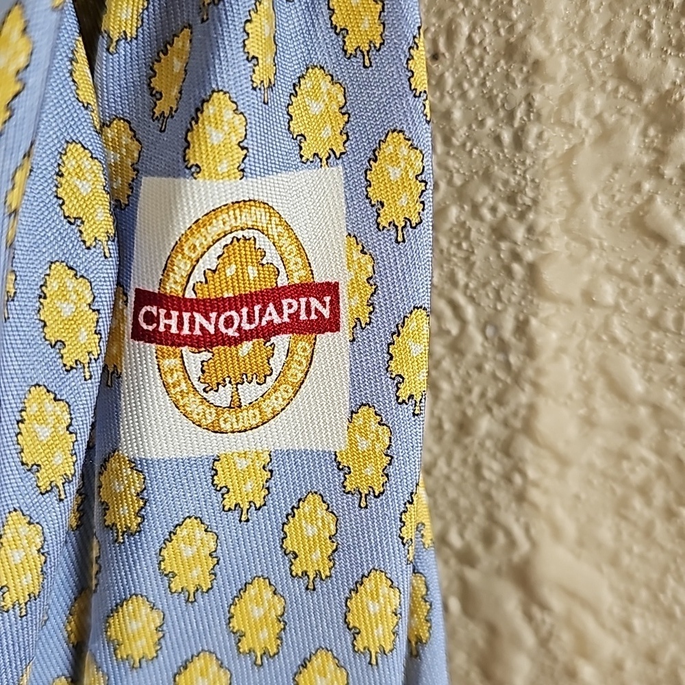 Vinyard Vines Ties - Picture 4 of 5